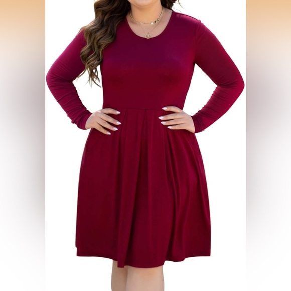 Dresses & Skirts - Elegant Burgundy Long Sleeve Dress
